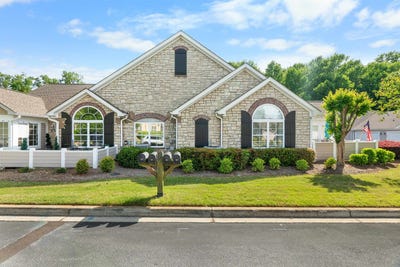 /international/us/92-fudora-circle-simpsonville-sc-110107828147/