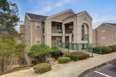 /international/us/505-valley-view-road-branson-mo-110097288936/