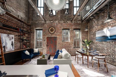 /international/us/2217-2nd-avenue-birmingham-al-110101348344/