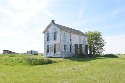 /international/us/569-s-100-w-rensselaer-in-110108269331/