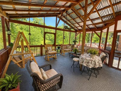 /international/us/2281-balltown-rd-bryson-city-nc-110107782560/