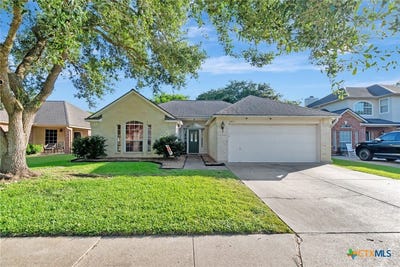 /international/us/705-ashland-creek-victoria-tx-110101072289/