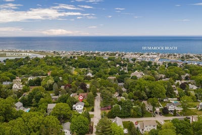 /international/us/90-holly-rd-marshfield-ma-110108399253/
