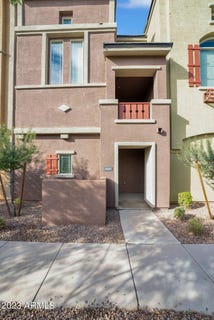 /international/us/240-w-juniper-avenue-gilbert-az-110108255969/