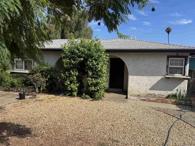 /international/us/918-e-3rd-avenue-escondido-ca-110101114114/