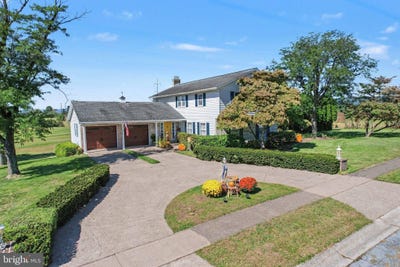 /international/us/704-drexel-road-harrisburg-pa-110110354242/