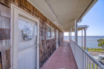 /international/us/600-scenic-hwy-pensacola-fl-110106723507/