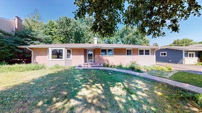 /international/us/717-s-4th-avenue-libertyville-il-110101136542/
