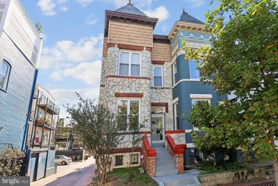 /international/us/14-seaton-place-nw-washington-dc-110107438468/