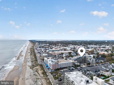 /international/us/8-olive-avenue-rehoboth-beach-de-110110344194/