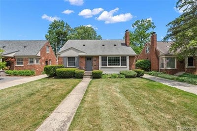 /international/us/1859-maryland-boulevard-birmingham-mi-110108566848/