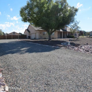 /international/us/735-sycamore-lane-chino-valley-az-110120453206/