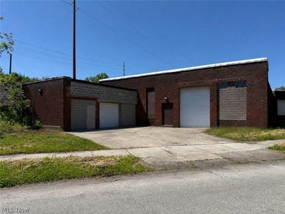 /international/us/1766-e-133rd-street-east-cleveland-oh-110108492999/