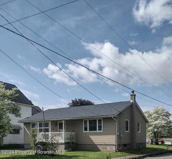 /international/us/271-poplar-street-dickson-city-pa-110091822551/