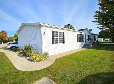 /international/us/5719-hawthorn-street-kalamazoo-mi-110120484317/
