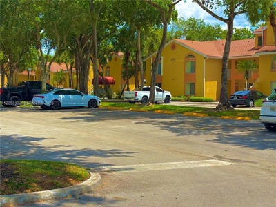 /international/us/1040-coral-springs-club-coral-springs-fl-110110172929/