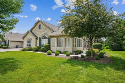 /international/us/7501-red-maple-place-westerville-oh-110100509138/