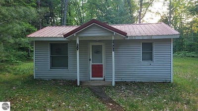 /international/us/1947-ne-anita-road-kalkaska-mi-110100346729/