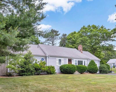 /international/us/16-pine-view-drive-cotuit-ma-110109010433/