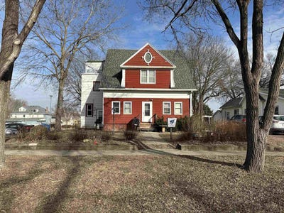 /international/us/125-prospect-vermillion-sd-110106308843/