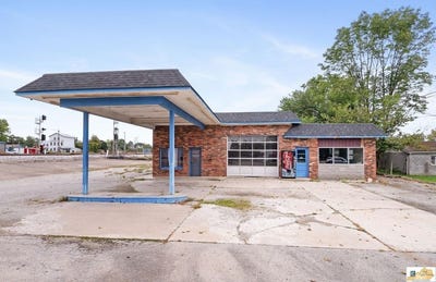 /international/us/331-main-street-lebanon-junction-ky-110098545264/