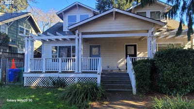 /international/us/3730-n-albina-ave-portland-or-110098956977/
