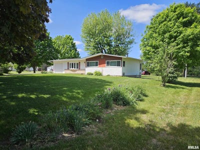 /international/us/30154-395th-avenue-bellevue-ia-110100724759/
