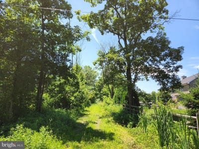 /international/us/old-durham-rd-pipersville-pa-110094541214/
