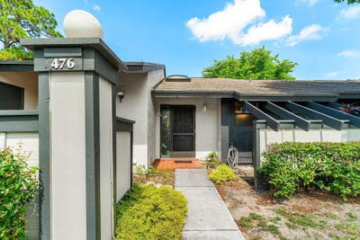 /international/us/476-lynbrook-court-royal-palm-beach-fl-110100772005/