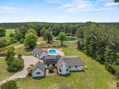 /international/us/213-tombfield-road-camden-sc-110108239368/