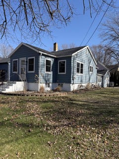 /international/us/721-w-michigan-street-new-buffalo-mi-110106680613/