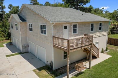 /international/us/303-osprey-ridge-drive-emerald-isle-nc-110101002608/