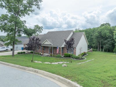 /international/us/136-moberly-mill-road-branson-mo-110108584556/