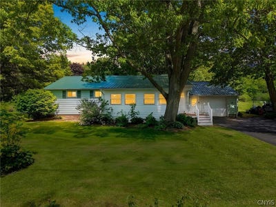 /international/us/88-north-street-pulaski-ny-110108488842/
