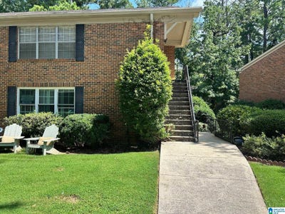 /international/us/2089-montreat-circle-vestavia-hills-al-110100821865/