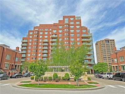 /international/us/4950-central-street-kansas-city-mo-110099530075/