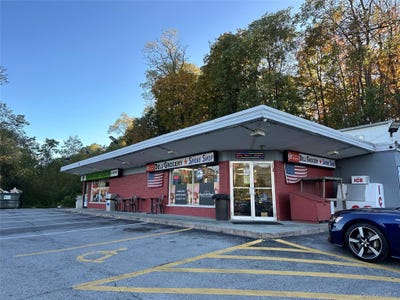 /international/us/1-s-gate-drive-poughkeepsie-ny-110107821750/