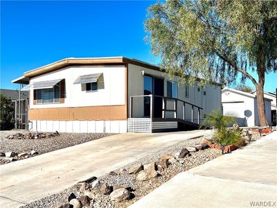 /international/us/945-holly-street-bullhead-city-az-110108089525/