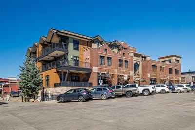 /international/us/601-lincoln-avenue-steamboat-springs-co-110106763241/