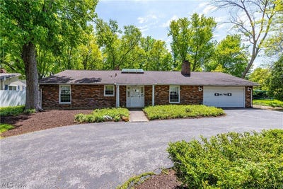 /international/us/27103-hilliard-boulevard-westlake-oh-110108023822/