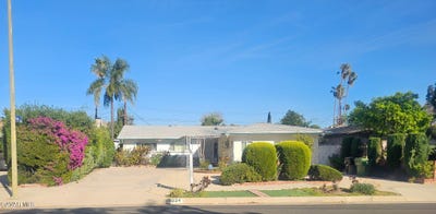 /international/us/9224-9226-gothic-avenue-north-hills-ca-110105871733/