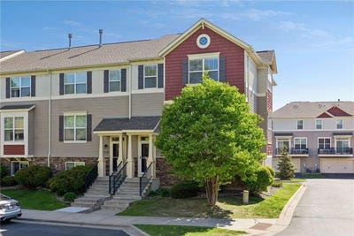 /international/us/8349-norwood-lane-n-maple-grove-mn-110108030084/