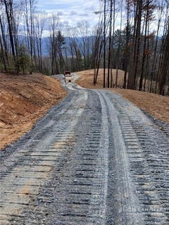 /international/us/hattie-hill-road-vilas-nc-110108397308/