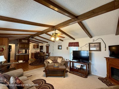 /international/us/2150-milleg-lane-unit-3-big-piney-wy-110107851086/