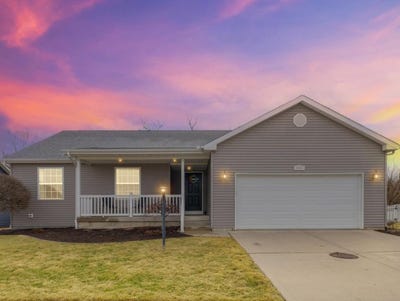 /international/us/2405-n-fairfield-drive-urbana-il-110105111748/