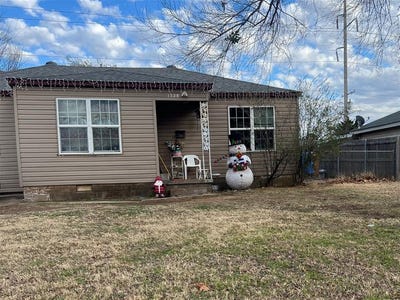 /international/us/1328-givens-drive-midwest-city-ok-110106948488/