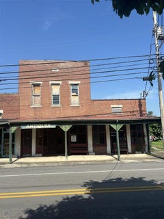 /international/us/135-n-main-street-smiths-grove-ky-110106734759/