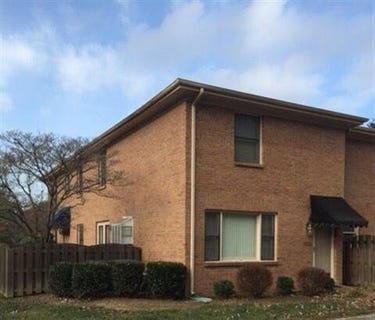/international/us/1100-turkey-foot-road-lexington-ky-110108532853/