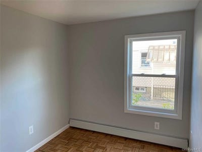 /international/us/158-rhodes-avenue-hempstead-ny-110109153318/