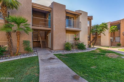 /international/us/1111-e-university-drive-tempe-az-110100532816/